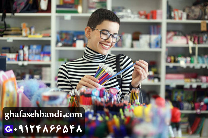 قفسه عکس ویترین مغازه لوازم التحریر