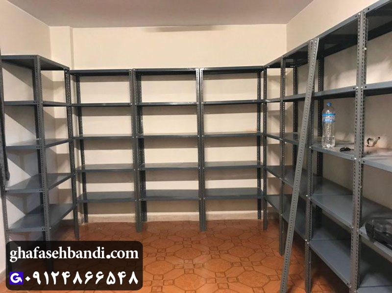 تفاوت قفسه فلزی قدیمی با قفسه فلزی پیچ و مهره ای